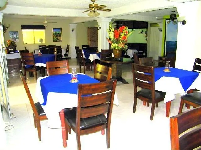 Chic Hotel Montecristi San Fernando de Monte Cristi